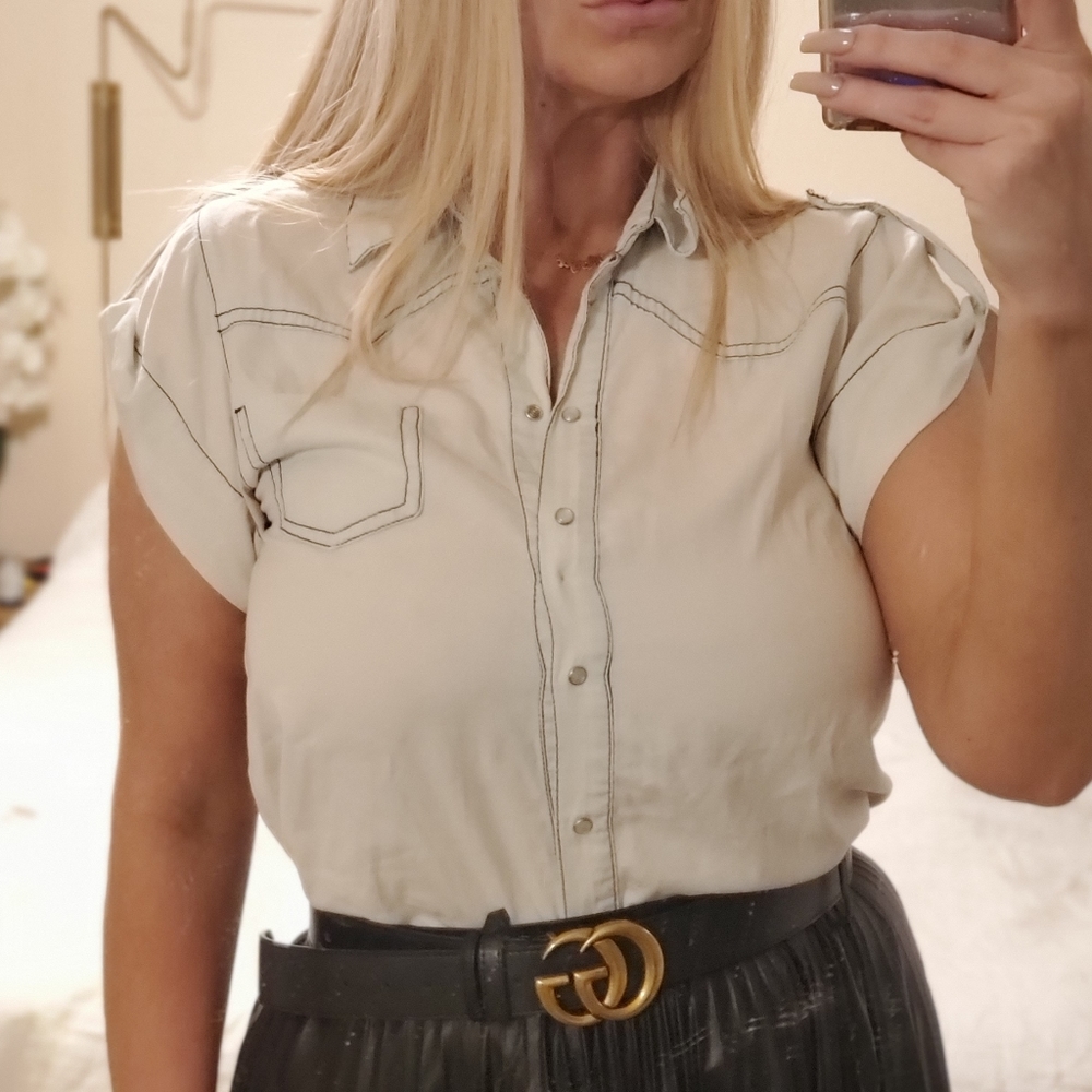 Lola Faded Lightweight Denim Short Sleeve Pearl Buttoned Retro Shirt